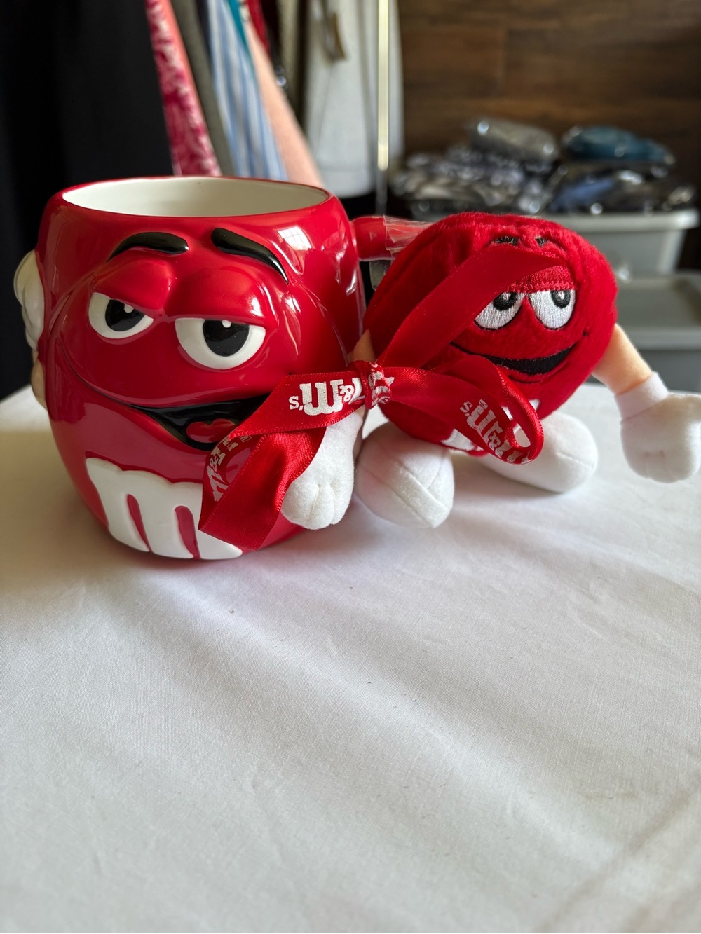 Vintage 2002 3D Red Character M&M Ceramic Mug with Red Plush & Branded Ribbon